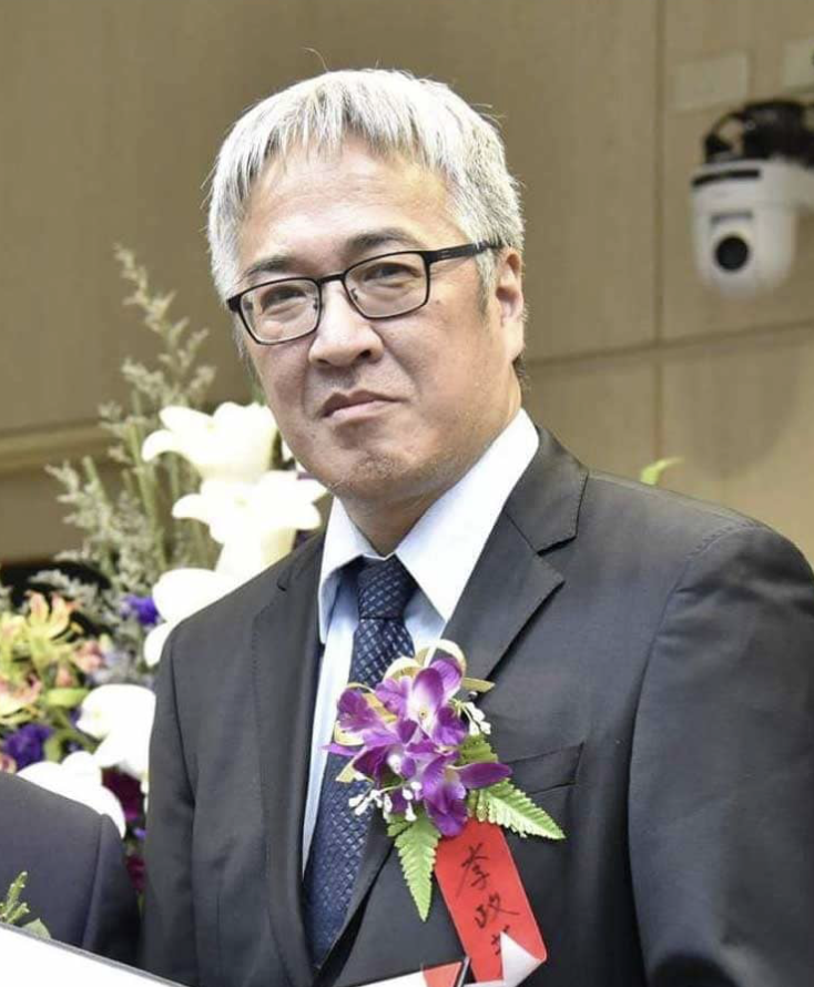 李政芳
